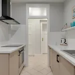 Apartment Center By Grand *